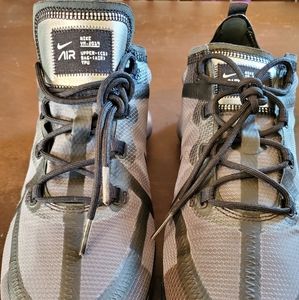 Nike vapormax trainers men's 10.5 black